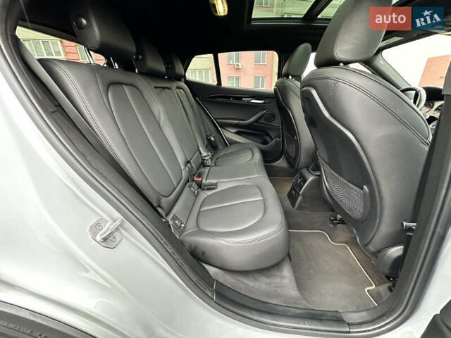 Серый БМВ X2, объемом двигателя 2 л и пробегом 81 тыс. км за 22900 $, фото 62 на Automoto.ua