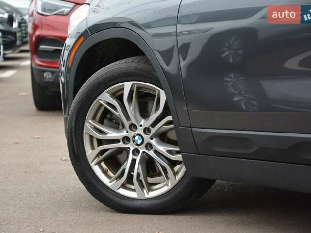 Серый БМВ X2, объемом двигателя 2 л и пробегом 89 тыс. км за 24500 $, фото 10 на Automoto.ua