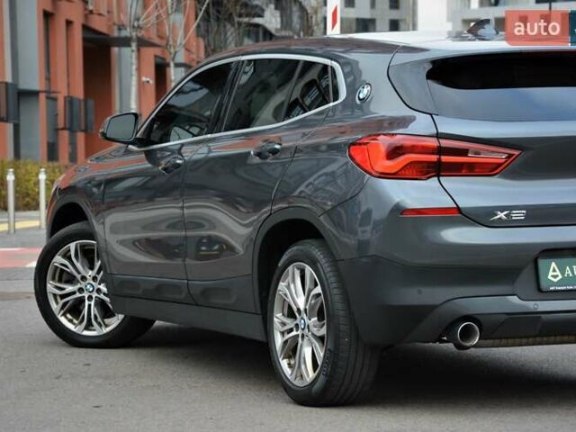 Сірий БМВ X2, об'ємом двигуна 2 л та пробігом 89 тис. км за 23900 $, фото 7 на Automoto.ua