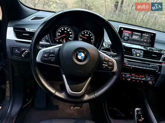 Серый БМВ X2, объемом двигателя 2 л и пробегом 89 тыс. км за 25500 $, фото 30 на Automoto.ua