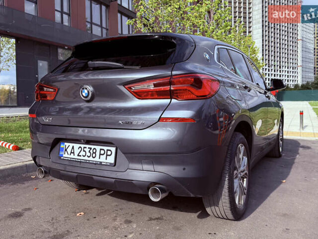 Серый БМВ X2, объемом двигателя 2 л и пробегом 89 тыс. км за 25500 $, фото 24 на Automoto.ua