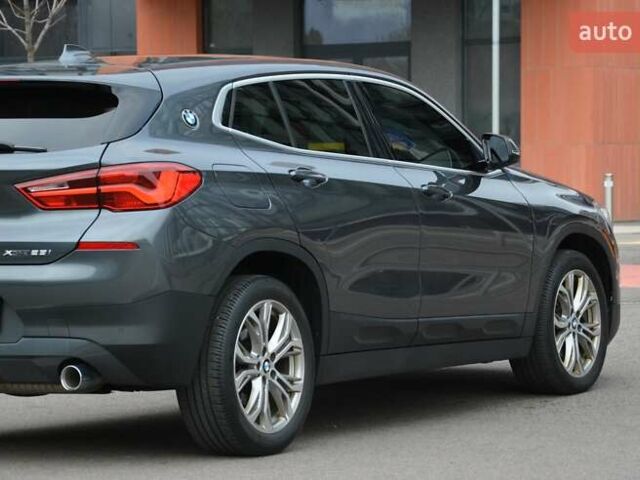 Сірий БМВ X2, об'ємом двигуна 2 л та пробігом 89 тис. км за 23900 $, фото 13 на Automoto.ua