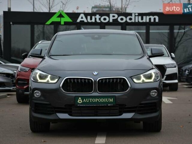 Серый БМВ X2, объемом двигателя 2 л и пробегом 89 тыс. км за 24500 $, фото 3 на Automoto.ua