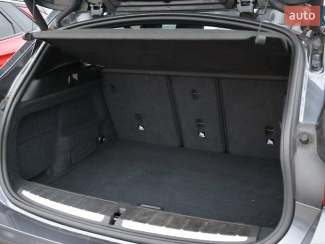 Сірий БМВ X2, об'ємом двигуна 2 л та пробігом 89 тис. км за 23900 $, фото 54 на Automoto.ua