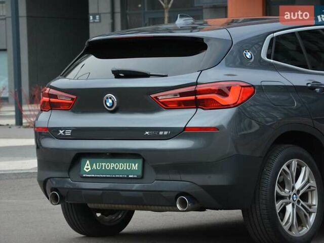 Сірий БМВ X2, об'ємом двигуна 2 л та пробігом 89 тис. км за 23900 $, фото 12 на Automoto.ua