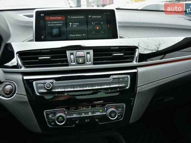 Сірий БМВ X2, об'ємом двигуна 2 л та пробігом 89 тис. км за 23900 $, фото 29 на Automoto.ua