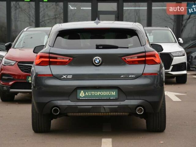 Серый БМВ X2, объемом двигателя 2 л и пробегом 89 тыс. км за 24500 $, фото 13 на Automoto.ua