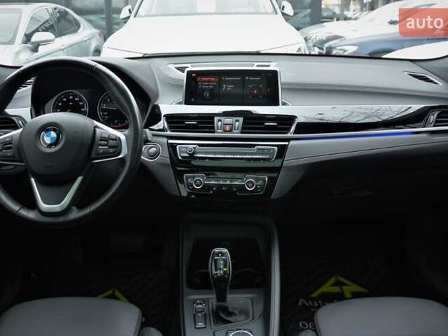 Серый БМВ X2, объемом двигателя 2 л и пробегом 89 тыс. км за 24500 $, фото 28 на Automoto.ua