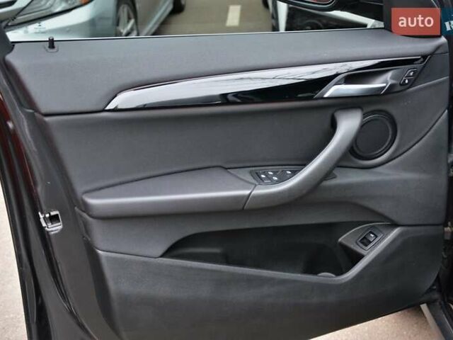 Серый БМВ X2, объемом двигателя 2 л и пробегом 89 тыс. км за 24500 $, фото 17 на Automoto.ua