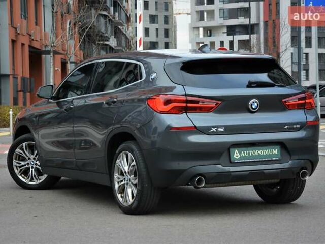 Сірий БМВ X2, об'ємом двигуна 2 л та пробігом 89 тис. км за 23900 $, фото 6 на Automoto.ua