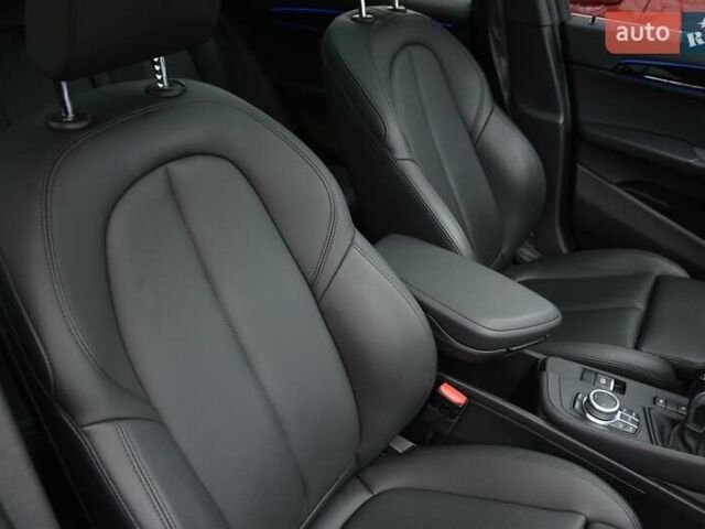 Серый БМВ X2, объемом двигателя 2 л и пробегом 89 тыс. км за 24500 $, фото 47 на Automoto.ua