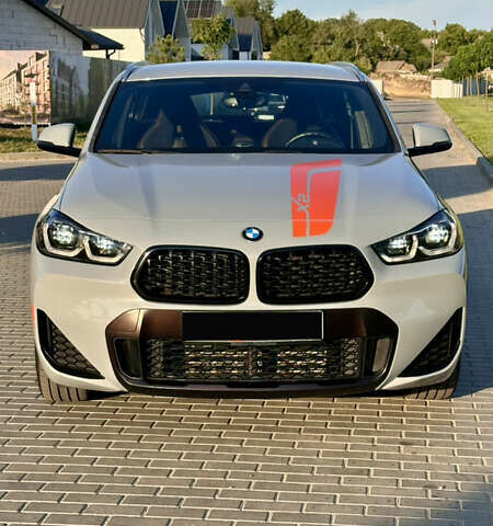 Серый БМВ X2, объемом двигателя 2 л и пробегом 117 тыс. км за 36500 $, фото 48 на Automoto.ua