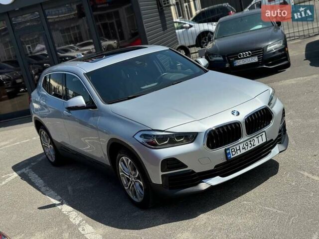 Сірий БМВ X2, об'ємом двигуна 2 л та пробігом 27 тис. км за 26999 $, фото 20 на Automoto.ua