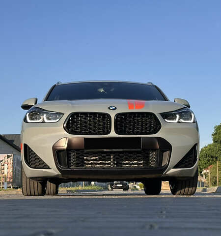 Серый БМВ X2, объемом двигателя 2 л и пробегом 117 тыс. км за 36500 $, фото 36 на Automoto.ua
