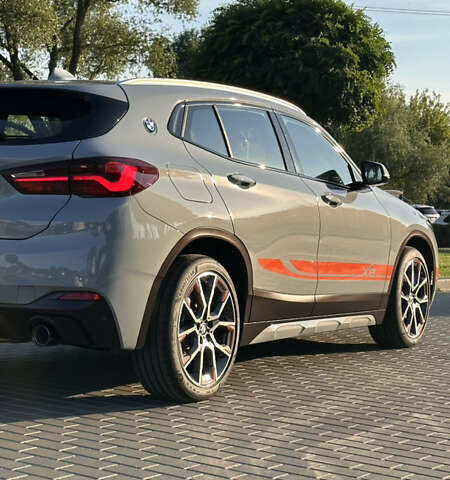 Сірий БМВ X2, об'ємом двигуна 2 л та пробігом 117 тис. км за 36595 $, фото 13 на Automoto.ua
