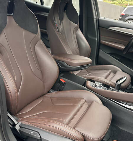Сірий БМВ X2, об'ємом двигуна 2 л та пробігом 117 тис. км за 36595 $, фото 40 на Automoto.ua