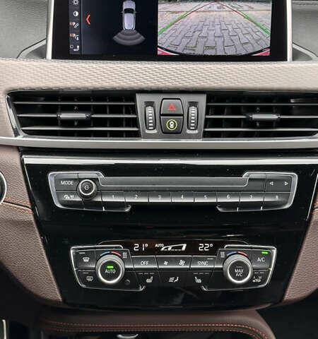 Сірий БМВ X2, об'ємом двигуна 2 л та пробігом 117 тис. км за 36595 $, фото 44 на Automoto.ua