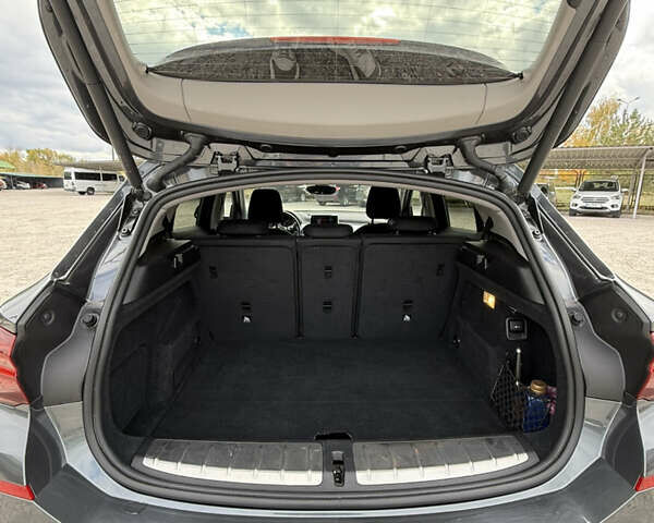 Серый БМВ X2, объемом двигателя 1.5 л и пробегом 137 тыс. км за 22500 $, фото 6 на Automoto.ua