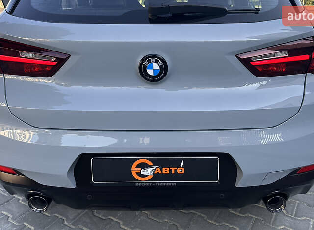 Сірий БМВ X2, об'ємом двигуна 2 л та пробігом 117 тис. км за 36595 $, фото 24 на Automoto.ua