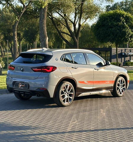 Сірий БМВ X2, об'ємом двигуна 2 л та пробігом 117 тис. км за 36595 $, фото 12 на Automoto.ua
