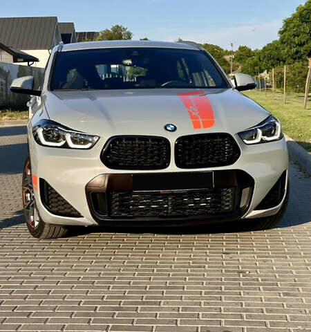 Серый БМВ X2, объемом двигателя 2 л и пробегом 117 тыс. км за 36500 $, фото 29 на Automoto.ua