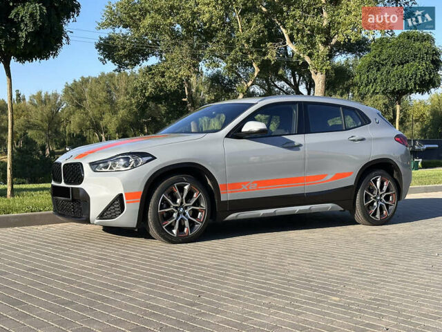 Серый БМВ X2, объемом двигателя 2 л и пробегом 117 тыс. км за 36500 $, фото 15 на Automoto.ua