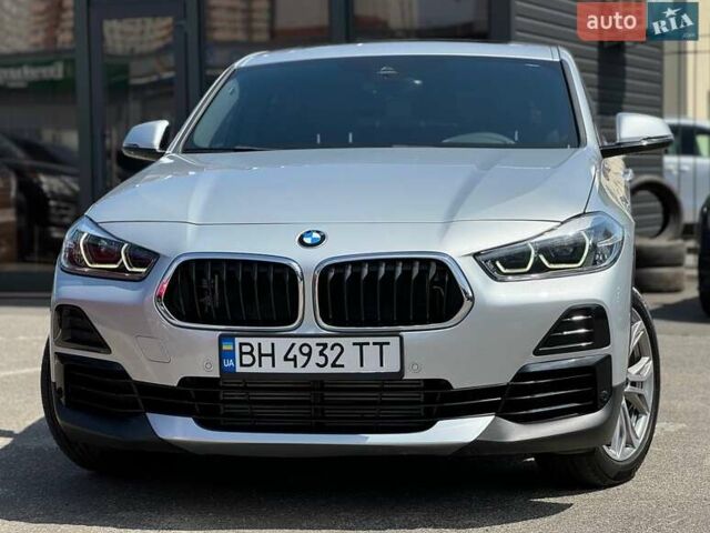 Сірий БМВ X2, об'ємом двигуна 2 л та пробігом 27 тис. км за 26999 $, фото 8 на Automoto.ua