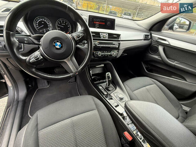 Серый БМВ X2, объемом двигателя 1.5 л и пробегом 137 тыс. км за 22500 $, фото 3 на Automoto.ua