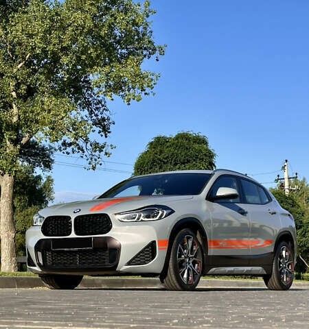 Серый БМВ X2, объемом двигателя 2 л и пробегом 117 тыс. км за 36500 $, фото 11 на Automoto.ua