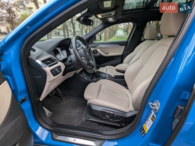 Синій БМВ X2, об'ємом двигуна 2 л та пробігом 88 тис. км за 24500 $, фото 3 на Automoto.ua