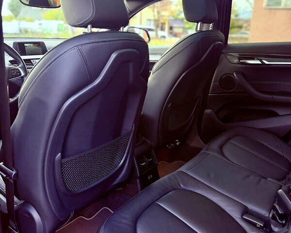 Синий БМВ X2, объемом двигателя 2 л и пробегом 80 тыс. км за 20999 $, фото 22 на Automoto.ua