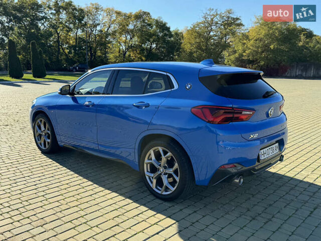 Синий БМВ X2, объемом двигателя 2 л и пробегом 140 тыс. км за 26000 $, фото 4 на Automoto.ua