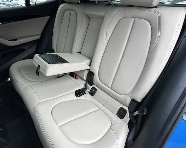 Синій БМВ X2, об'ємом двигуна 2 л та пробігом 166 тис. км за 18200 $, фото 20 на Automoto.ua