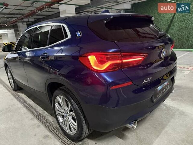 Синий БМВ X2, объемом двигателя 2 л и пробегом 59 тыс. км за 21500 $, фото 7 на Automoto.ua