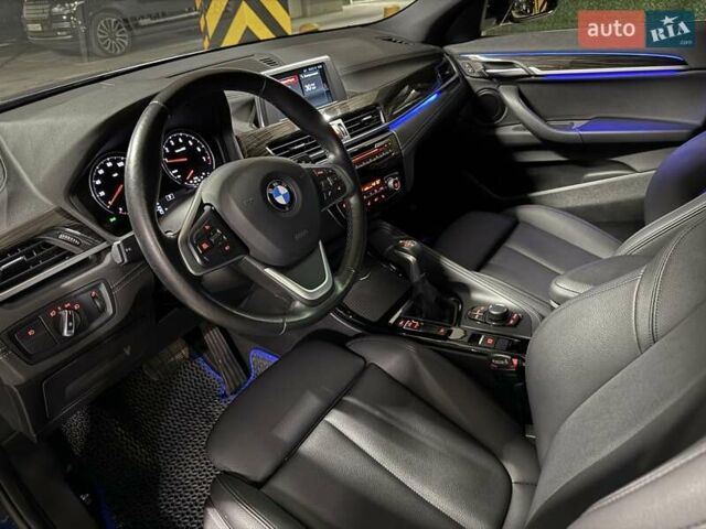 Синий БМВ X2, объемом двигателя 2 л и пробегом 59 тыс. км за 21500 $, фото 29 на Automoto.ua