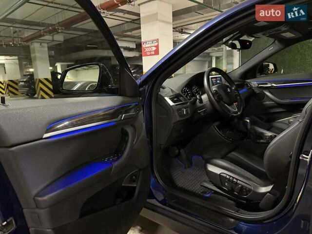 Синий БМВ X2, объемом двигателя 2 л и пробегом 59 тыс. км за 21500 $, фото 23 на Automoto.ua