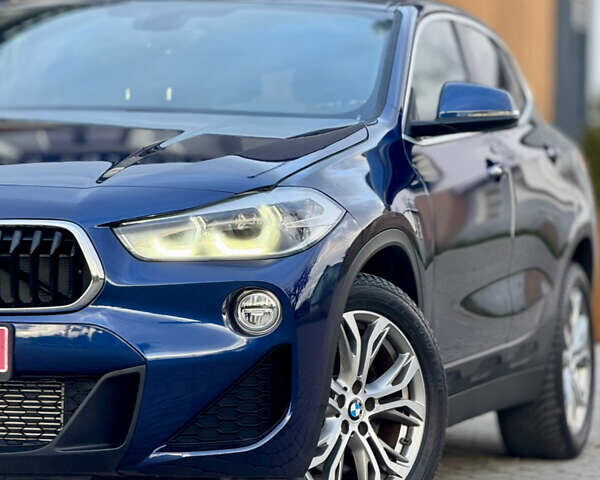 Синий БМВ X2, объемом двигателя 2 л и пробегом 80 тыс. км за 20999 $, фото 3 на Automoto.ua
