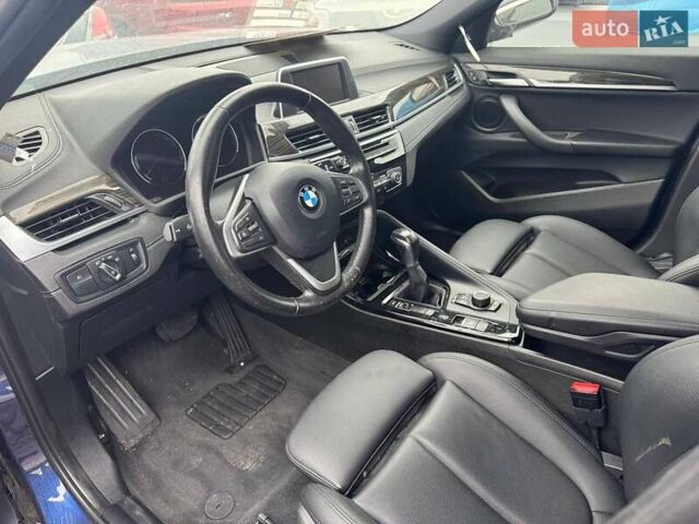 Синій БМВ X2, об'ємом двигуна 2 л та пробігом 53 тис. км за 13900 $, фото 16 на Automoto.ua