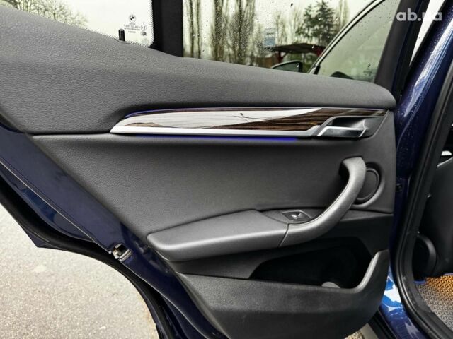 Синий БМВ X2, объемом двигателя 2 л и пробегом 61 тыс. км за 19490 $, фото 48 на Automoto.ua