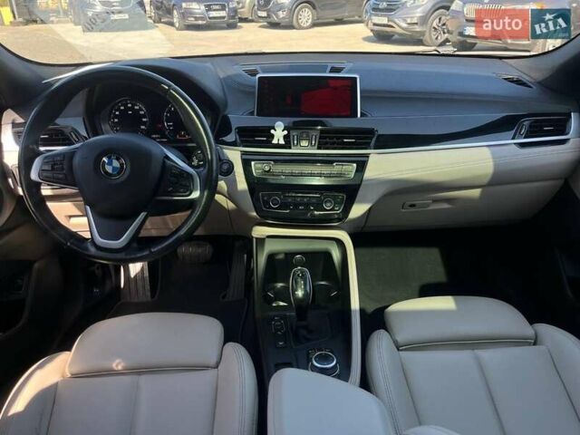 Синий БМВ X2, объемом двигателя 2 л и пробегом 133 тыс. км за 20290 $, фото 25 на Automoto.ua