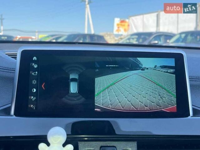 Синий БМВ X2, объемом двигателя 2 л и пробегом 133 тыс. км за 20290 $, фото 31 на Automoto.ua