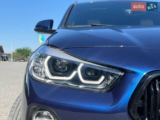 Синий БМВ X2, объемом двигателя 2 л и пробегом 133 тыс. км за 20290 $, фото 12 на Automoto.ua