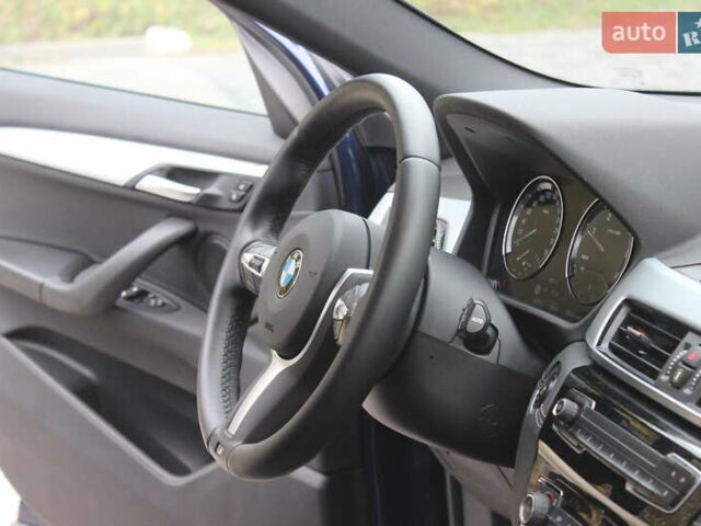 Синий БМВ X2, объемом двигателя 2 л и пробегом 165 тыс. км за 25999 $, фото 33 на Automoto.ua