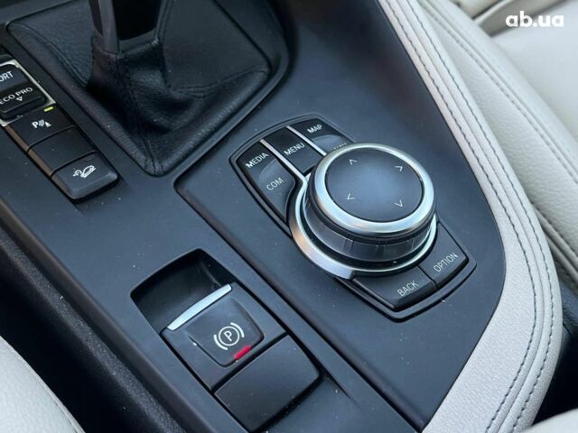 Синий БМВ X2, объемом двигателя 2 л и пробегом 133 тыс. км за 20290 $, фото 34 на Automoto.ua