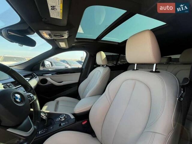 Синий БМВ X2, объемом двигателя 2 л и пробегом 133 тыс. км за 20290 $, фото 41 на Automoto.ua