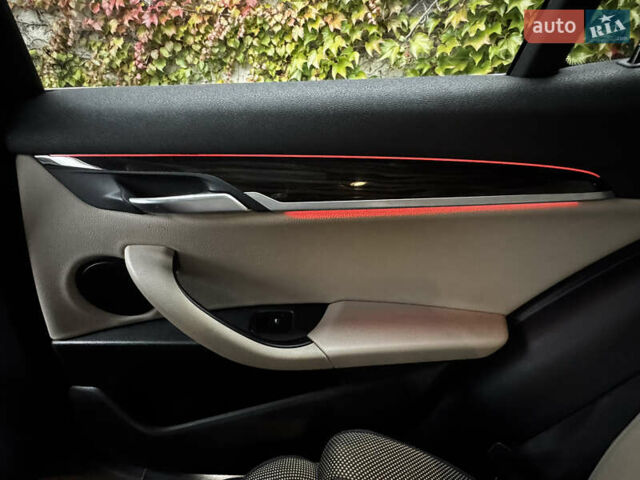 Синий БМВ X2, объемом двигателя 2 л и пробегом 98 тыс. км за 25000 $, фото 6 на Automoto.ua