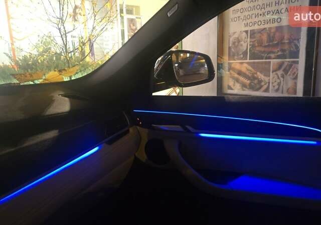 Синий БМВ X2, объемом двигателя 2 л и пробегом 48 тыс. км за 24000 $, фото 1 на Automoto.ua