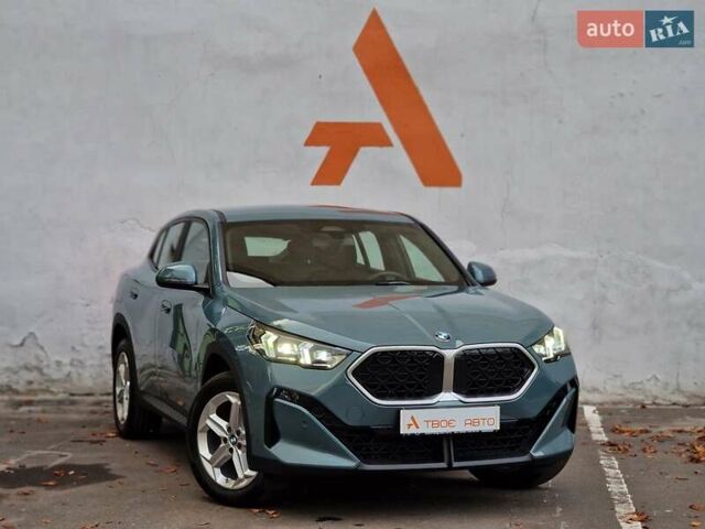 Зелений БМВ X2, об'ємом двигуна 2 л та пробігом 3 тис. км за 54990 $, фото 14 на Automoto.ua