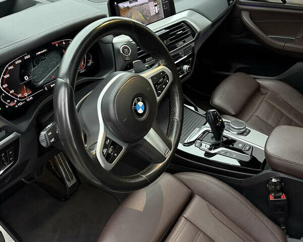 Серый БМВ X3 M, объемом двигателя 2.99 л и пробегом 143 тыс. км за 43000 $, фото 11 на Automoto.ua