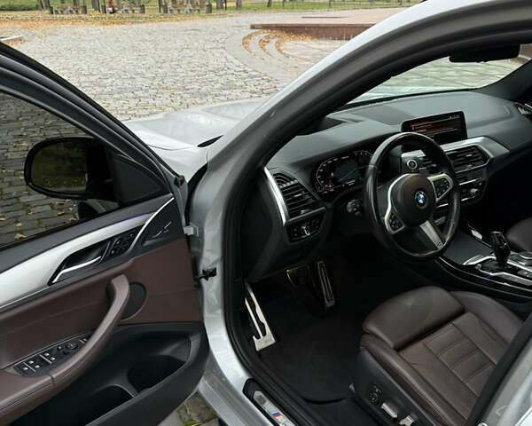 Серый БМВ X3 M, объемом двигателя 2.99 л и пробегом 143 тыс. км за 43000 $, фото 12 на Automoto.ua